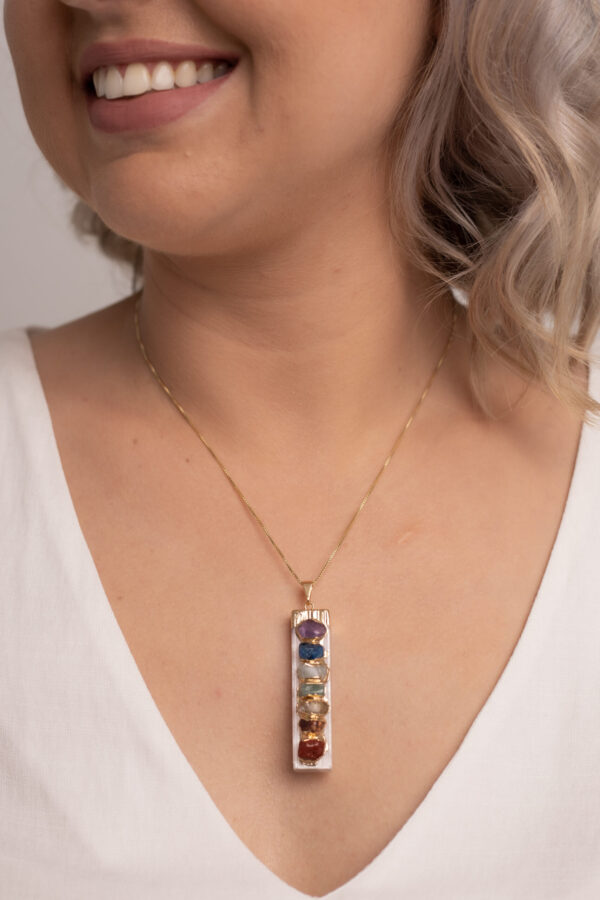 Colar 7 Chakras folheado em ouro 18k - Imagem 3
