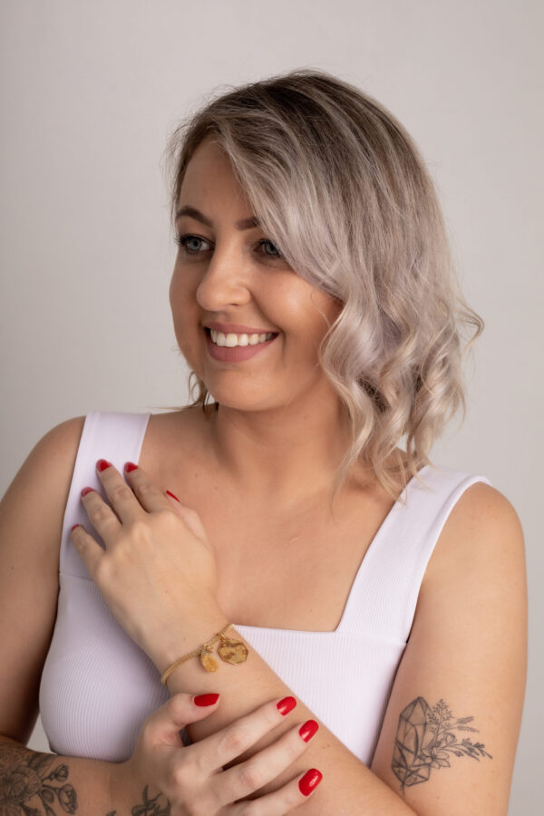 Pulseira Citrino com Pingente Seja Luz folheada em ouro 18k - Imagem 2