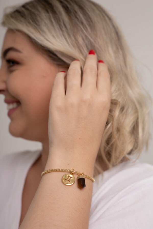 Kit 2 Peças Signo de Gêmeos - Pulseira + Colar Olho de Tigre folheado em ouro 18k - Imagem 2