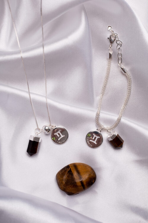 Kit 2 Peças Signo de Gêmeos - Pulseira + Colar Olho de Tigre folheado em prata