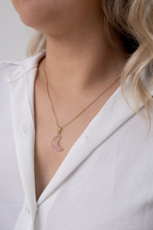 Colar Lua Quartzo Rosa folheado em ouro 18k